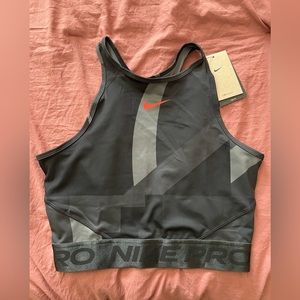 Nike Workout/Run Cropped Sports Bra